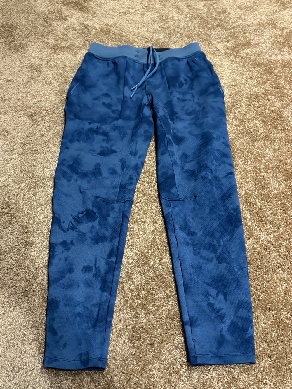 Lululemon Textured Tech Pant Medium